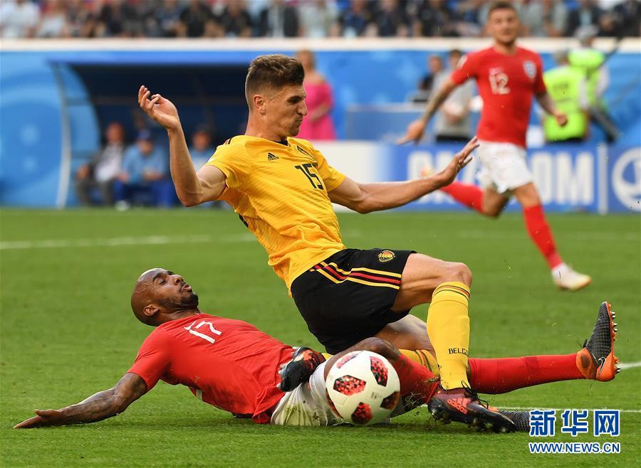 法国队碾压葡萄牙队，奥恰洛夫点燃赛场