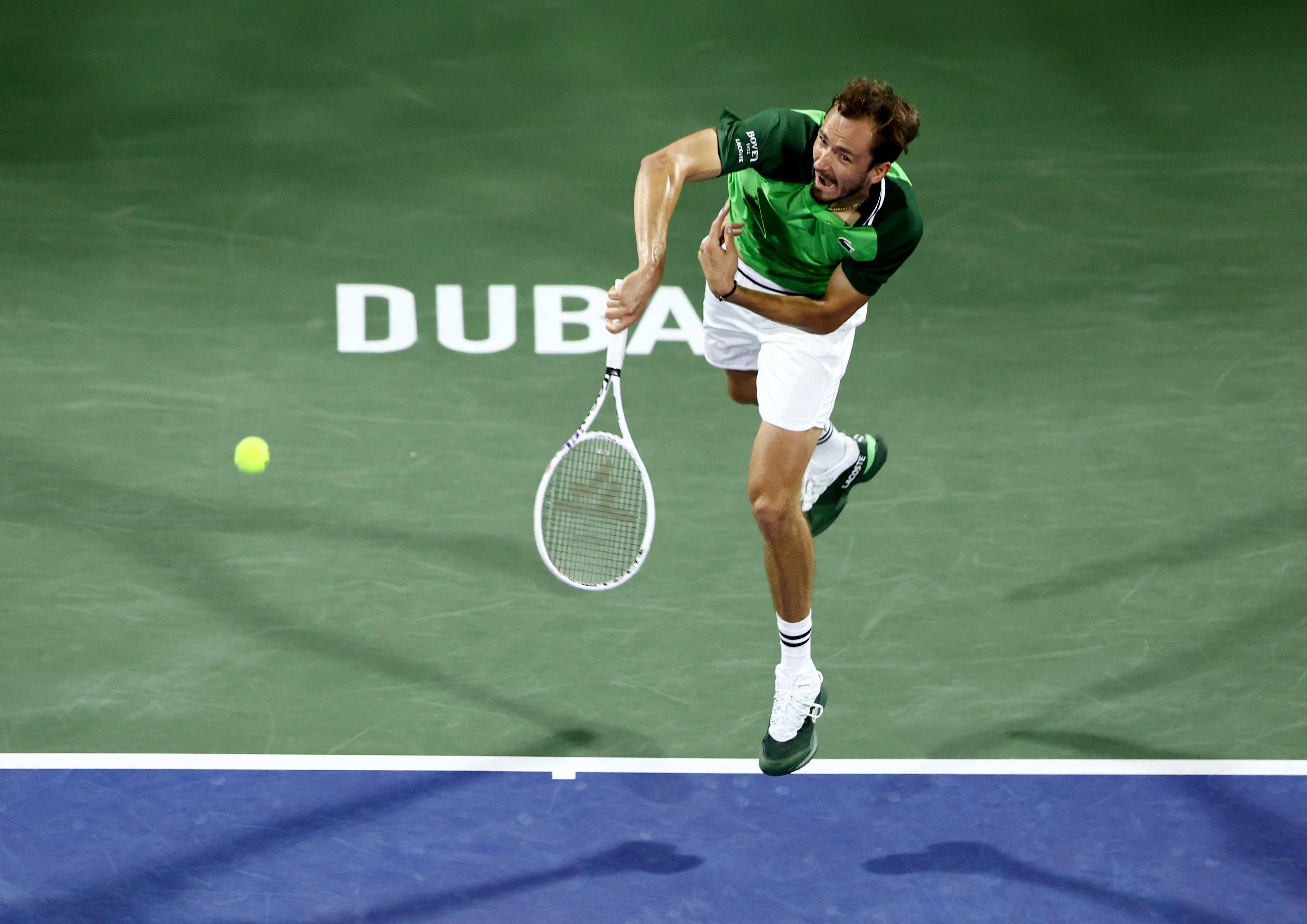 戴维斯杯绝杀法网,梅德韦杰夫带队取胜 戴维斯杯绝杀法网,梅德韦杰夫带队取胜