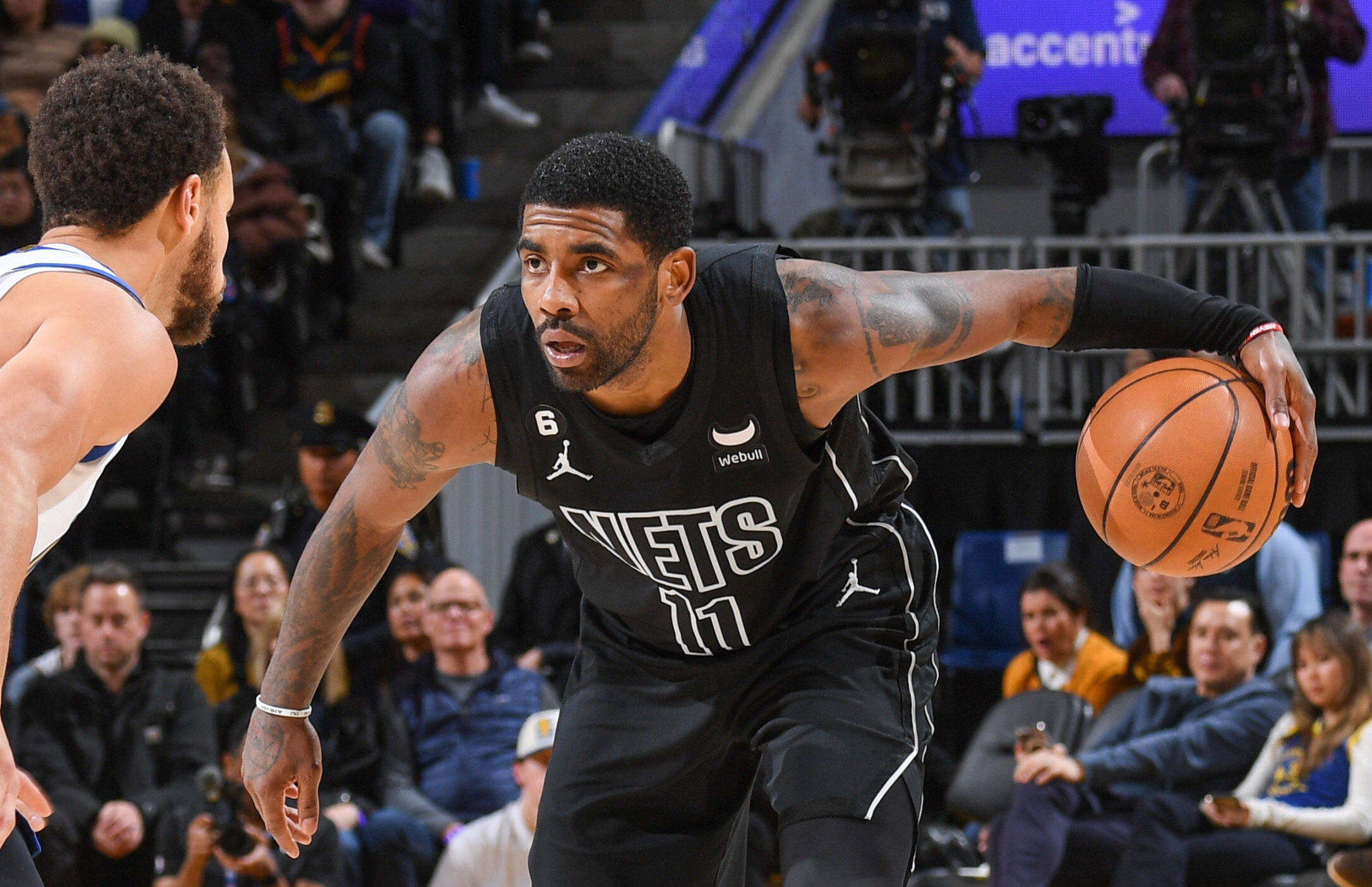 篮网横扫浙江队,欧文刷新纪录 篮网横扫浙江队,欧文刷新纪录