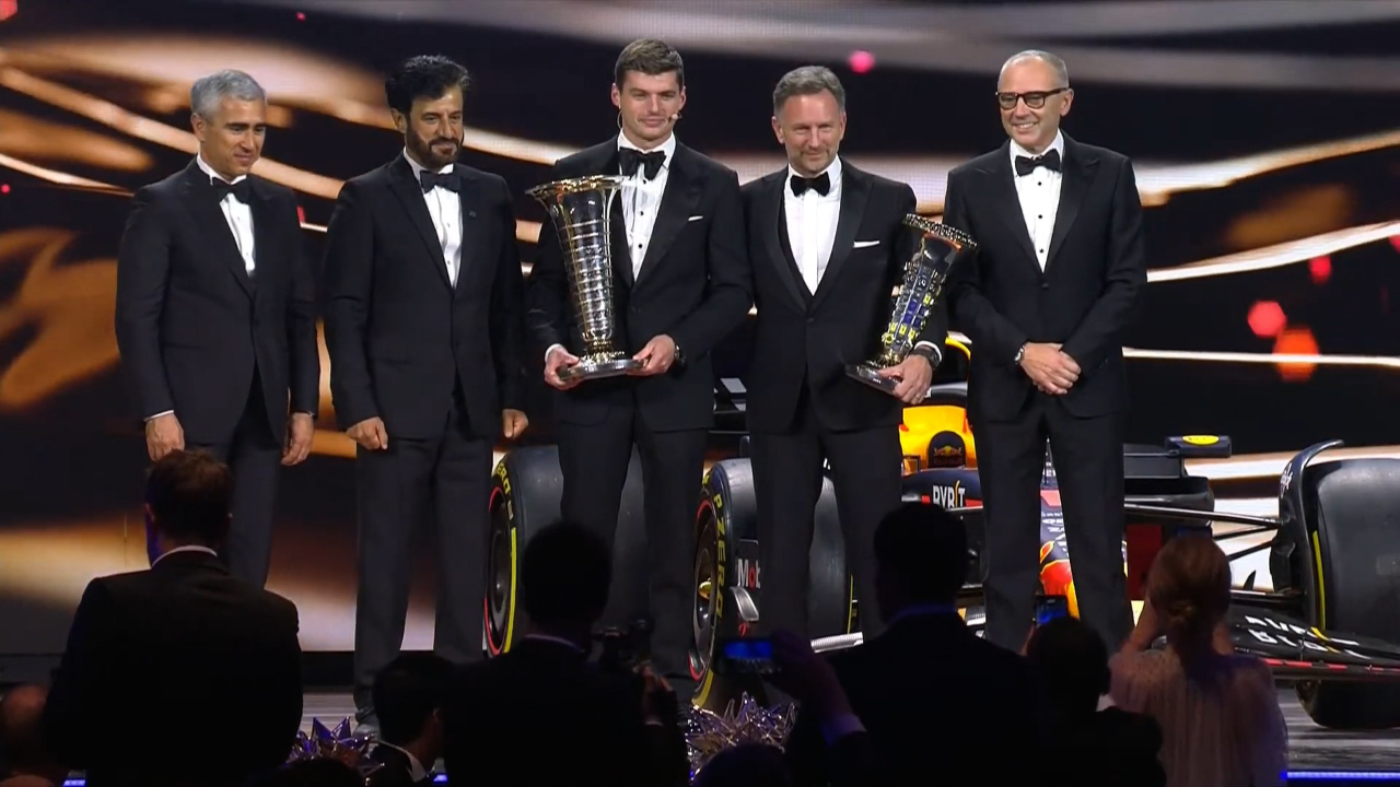 红牛二队碾压梅赛德斯，阿隆索扛起全队