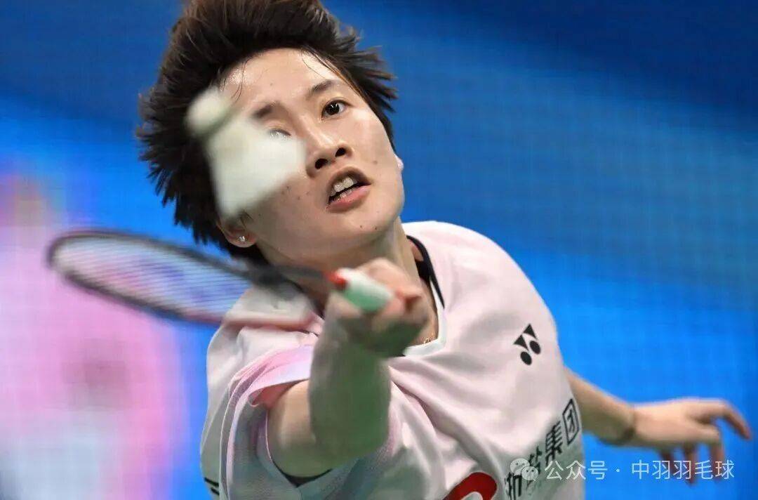 中国队翻盘法国队,陈雨菲点燃赛场 中国队翻盘法国队,陈雨菲点燃赛场