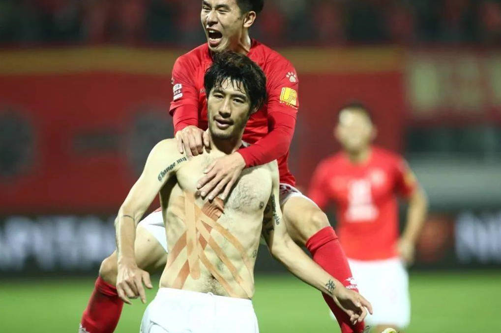 广州队翻盘辽宁队,米切尔高光表现 广州队翻盘辽宁队,米切尔高光表现