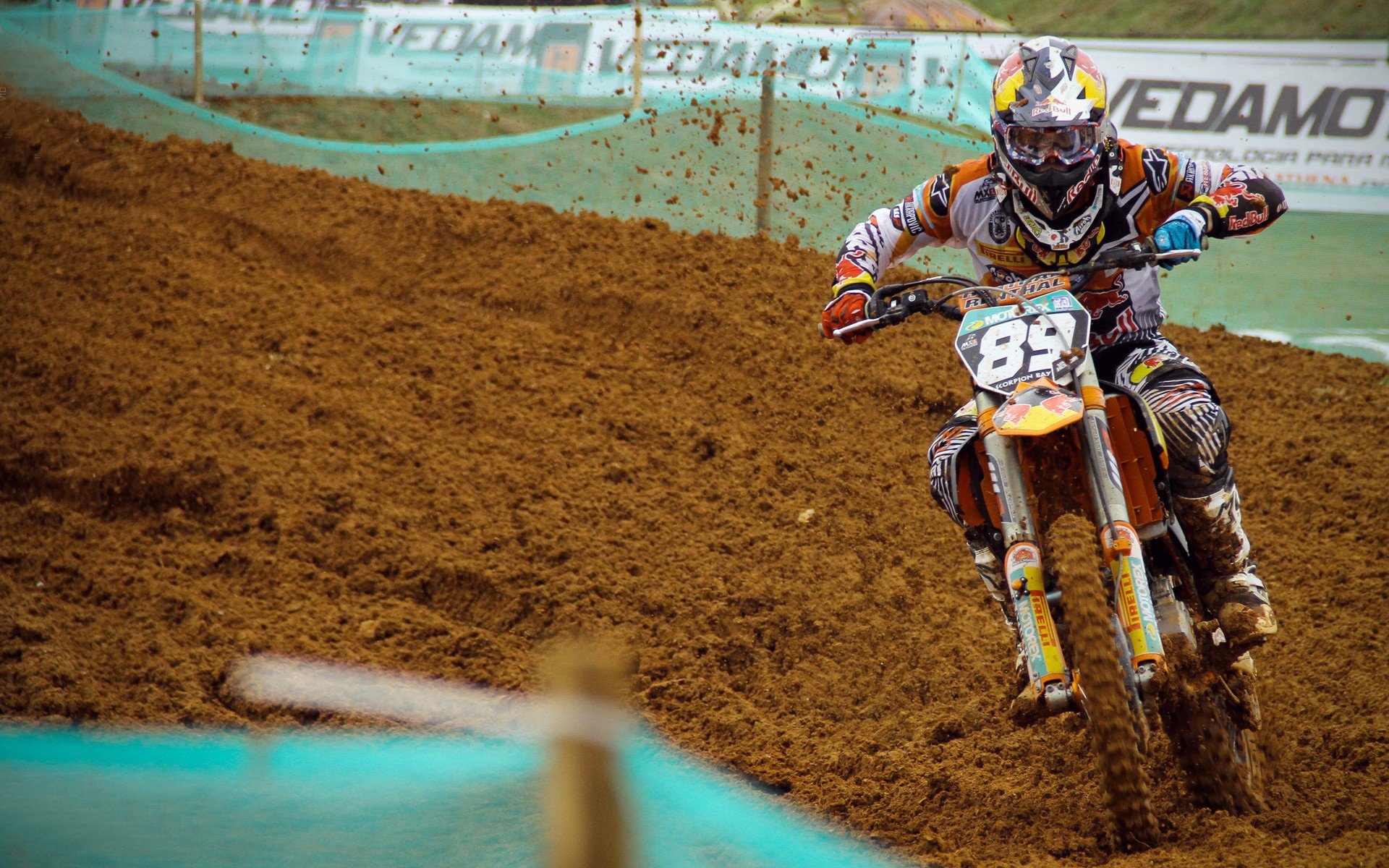 当库尔图瓦筑起叹息之墙,洪都拉斯的矛在叹息中钝去